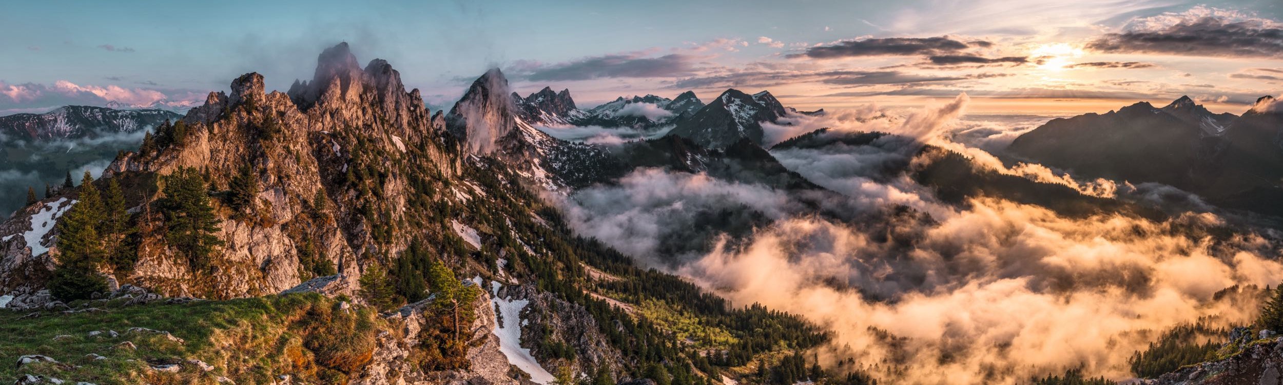 FP Events | Switzerland Tourism/Martin Maegli, Panoram Gastlosen panorama au levé du jour