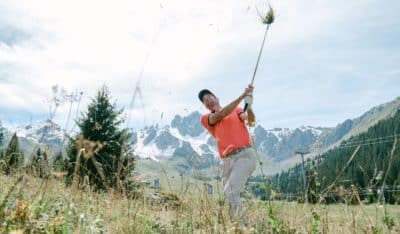 FP Events | Golf de Courchevel/Leo Rivoiron, Golfeur dans les montagnes